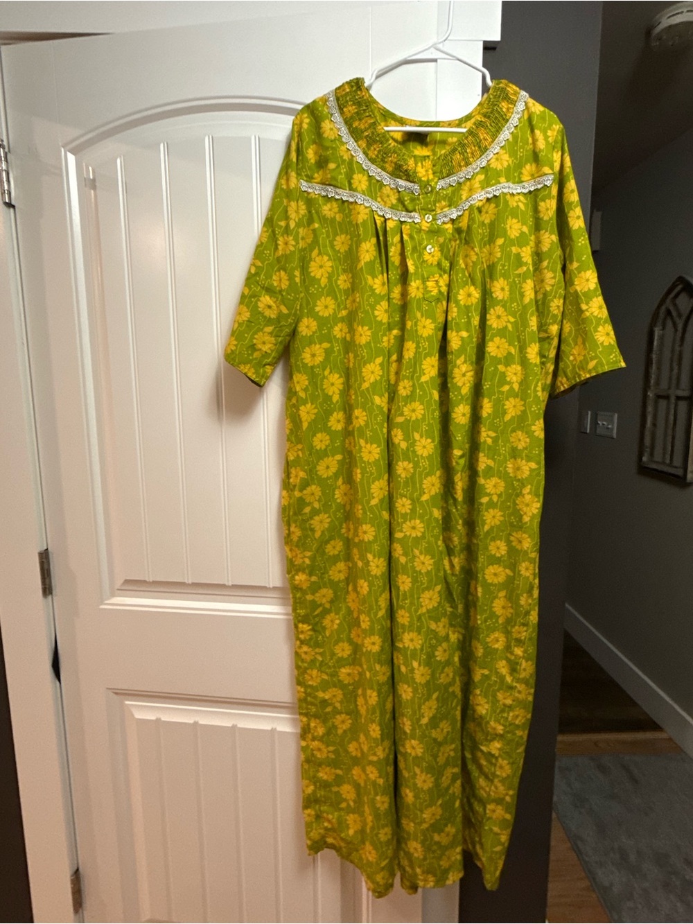 Women's Green Floral Nightgown with Lace Trim